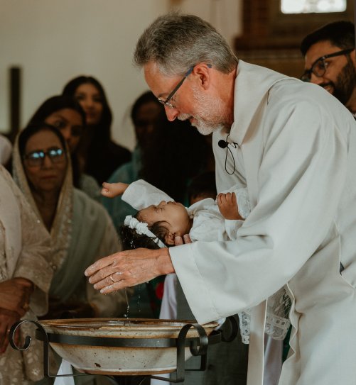 Baptism in St Barnabas church (Credit: Anita Masih Photography)
